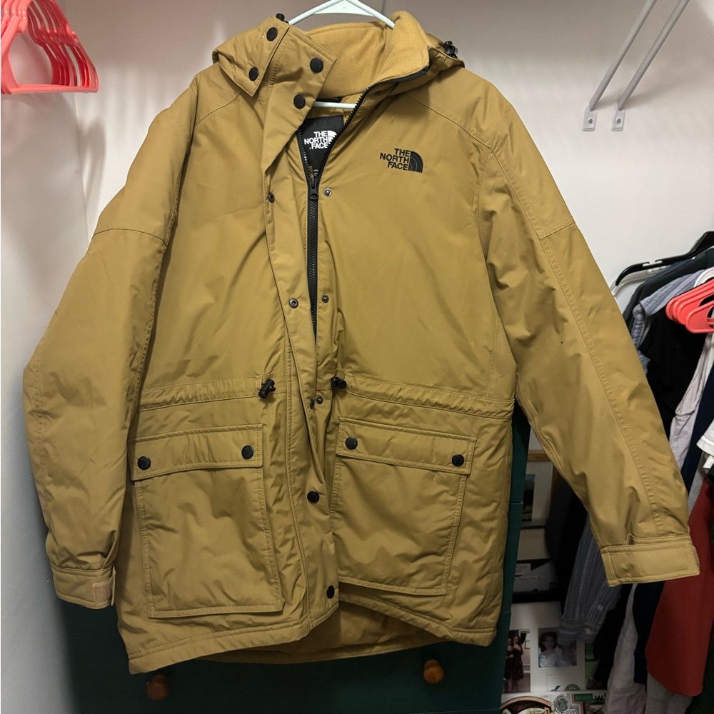 NORTH FACE PUFFER JACKET